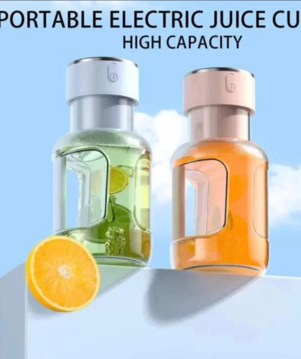 1600ml Portable Electric Rechargeable Cordless Barrel Juicer (Random Color)