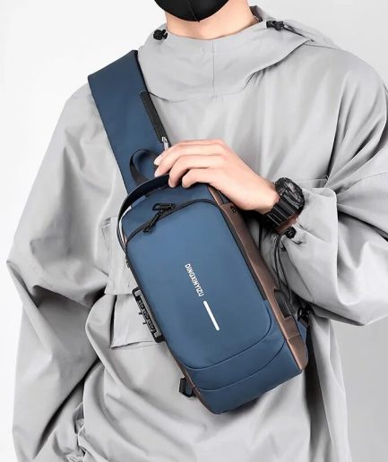 Men Anti Theft Chest Bag Shoulder USB Charging Crossbody Package School Short Trip Messengers Gym Men's Sling Sports (Random color)