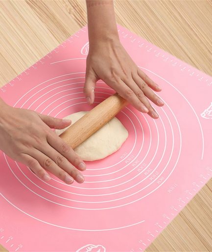 Silicone Baking Roti Mat With Measurements Heat Resistant | Non Stick Flour Rolling Mat | Baking Kneading Dough Pad (Random Color)
